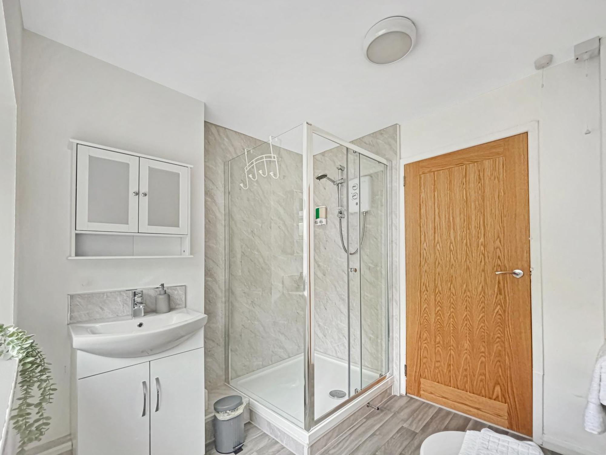 Amaya One -3 Bedroom Townhouse - With Garden - Close To Town Centre - Sleeps 7 Grantham Extérieur photo